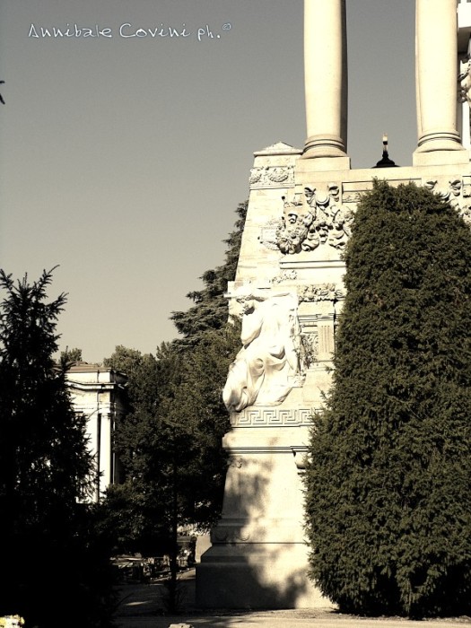 Milano, Cimitero Monumentale, 
 foto scattata nel 2022 
 da Annibale Covini