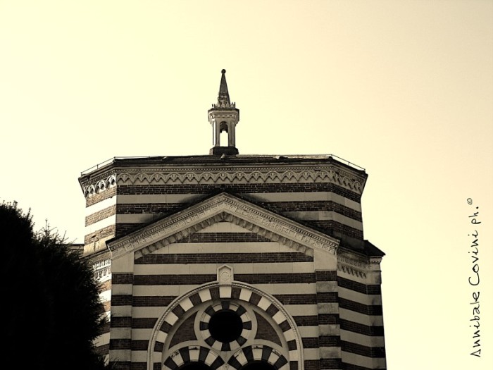 Milano, Cimitero Monumentale, 
 foto scattata nel 2022 
 da Annibale Covini ©