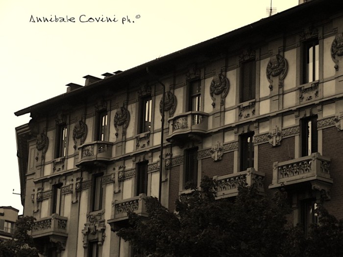 Casamenti di Milano,
via Ripamonti,
inizio Ventunesimo Secolo