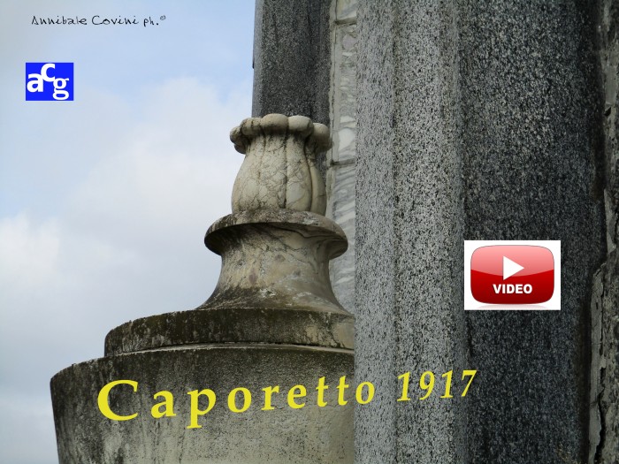 vai a vedere il filmato,
  in formato mp4,
  della poesia Caporetto 1917 di
  Delio Tessa, interpretata da 
  Annibale Covini Gerolamo;
  foto di Annibale Covini © al 
  cimitero Musocco di Milano